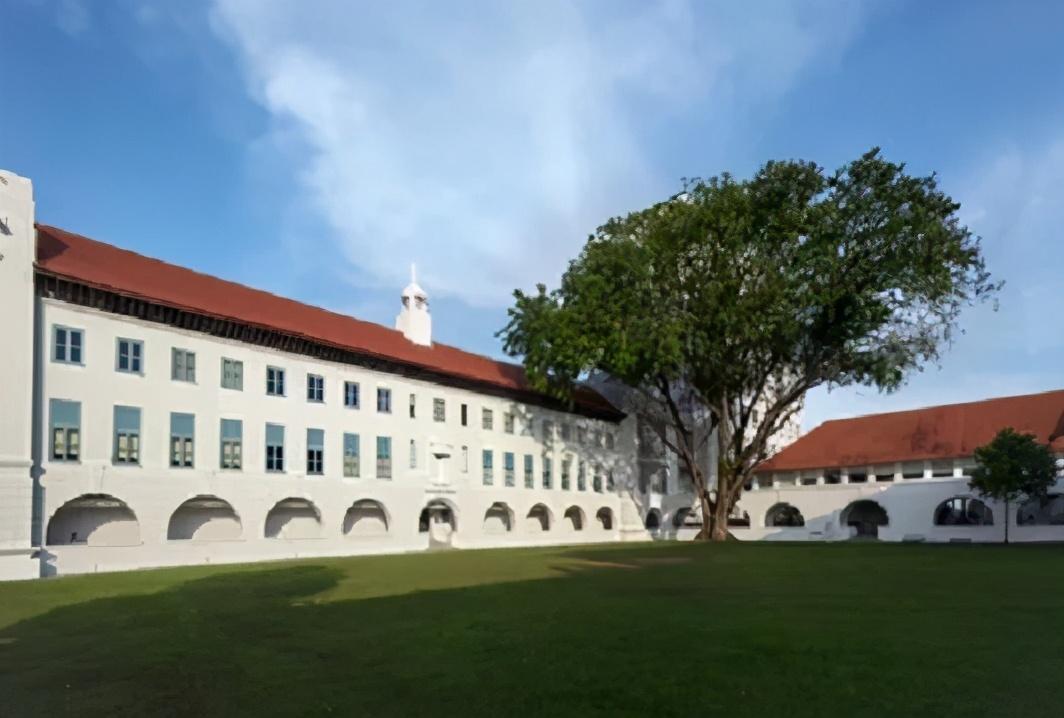 新加坡国立大学简介（录取成绩及各专业最新学费）