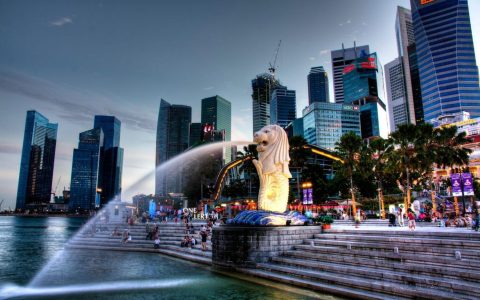 新加坡人口是多少？（新加坡人口密度大）