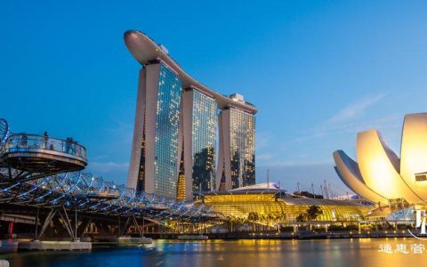 注册香港公司和新加坡公司有什么区别？管理顾问