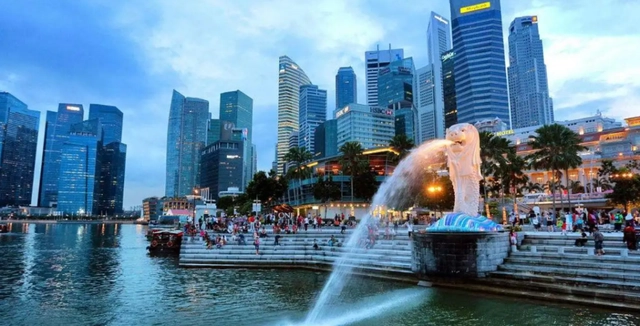 为何去新加坡月薪10000多，劳务费就要收到15000元？
