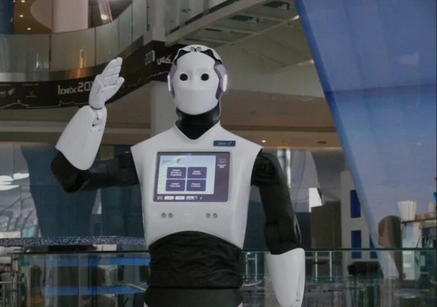 新加坡机器人公司 没人的新加坡被迫靠“机器人”填补人力，“机代人”或全面提前