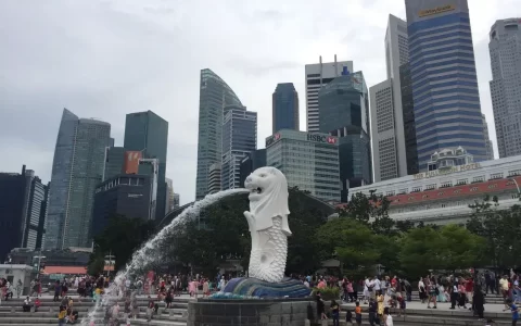 新加坡公司工资高吗 来新加坡打工，值不值得？