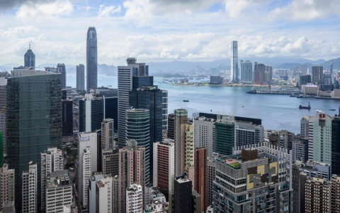 深圳新加坡公司变更 跨国企业纷纷撤离香港，转战上海新加坡