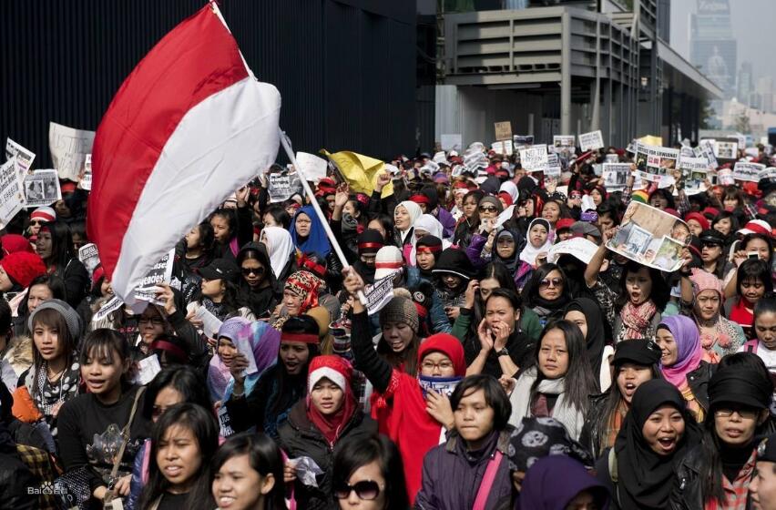 印尼怕“丢脸”抬高女佣政策，新加坡女佣费用或达5000新元(新加坡开公司费用)