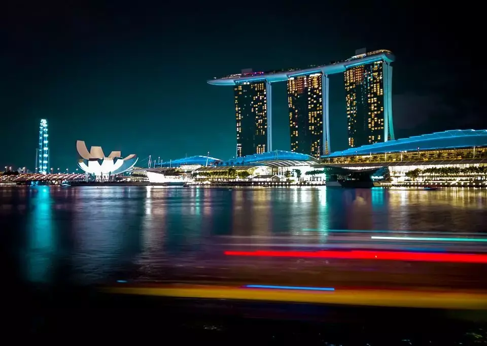 新加坡开户渐成热门，到底是为什么？(新加坡公司账户安全吗)