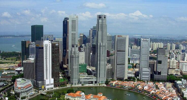 新加坡公司注册和香港公司注册都有哪些区别？(华富新加坡公司年审)