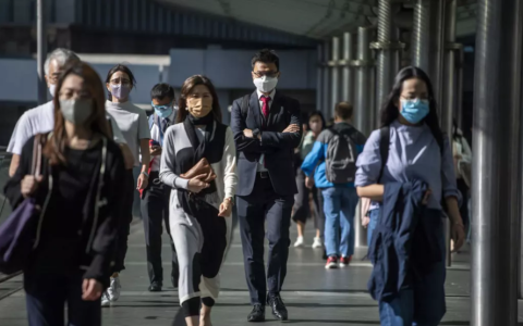 港新英人才政策对比！英国最傲，新加坡最宽松，香港竟最挑？(新加坡开办公司优势)