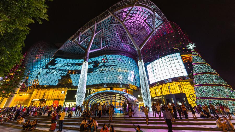 为什么新加坡位居最昂贵城市榜首，却仍然受多国侨居者青睐？(新加坡公司的缺点是什么)