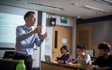 想读会计专业？来看看新加坡管理大学如何率先培养会计人才！(新加坡公司审计目的是什么)