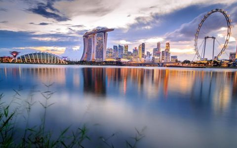 新加坡私立高校纷纷增设实习计划，力求提高学生就业机会(新加坡小公司实习好吗)