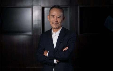 刚刚，71岁的王石向港交所递交了SPAC上市申请(上市公司老总新加坡人)