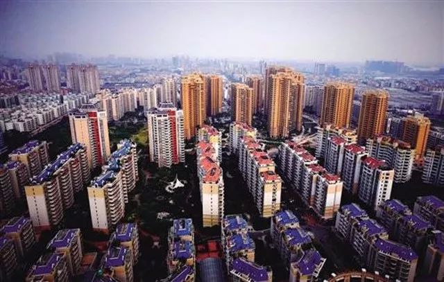 从香港、德国、新加坡经验，看中国房地产市场的发展方向(新加坡房地产公司发展前景)