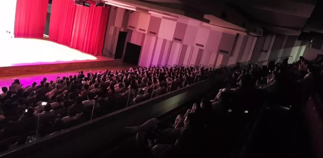 杭州艺术学校师生团新加坡演出交流    圆满成功(新加坡 演出公司)