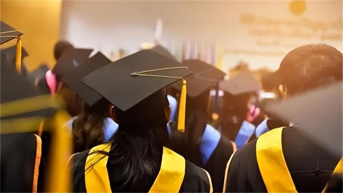 新加坡留学，会给留学生带来哪些就业帮助？(新加坡记账公司实习)