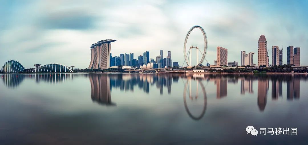 老外贸人的犹豫与抉择：香港公司转至新加坡，如何权衡利弊得失？(新加坡代理公司记账)