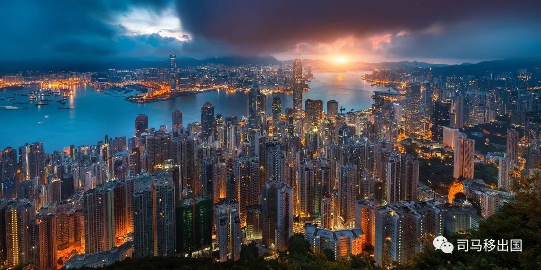 老外贸人的犹豫与抉择：香港公司转至新加坡，如何权衡利弊得失？(新加坡代理公司记账)
