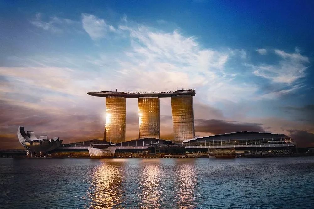 重磅！全球顶尖的酒店管理学院即将加入新加坡！(新加坡 酒店 管理公司)