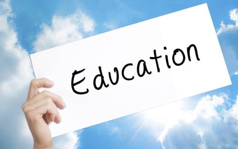QS世界大学排名11的新加坡国立大学金融专业好不好申请？(新加坡中介公司排)