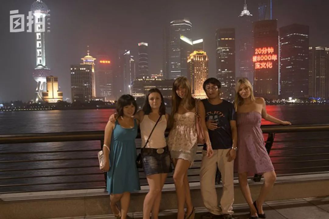 生于北川，拼在上海，永居新加坡，我看到的世界是分层的(新加坡移动公司照片)
