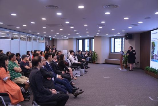 中国银行新加坡分行成功举办 “2018中银财富管理——房地产市场讲座”(新加坡本地拍卖公司)