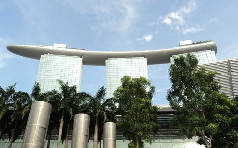 新加坡和马来西亚计划联合成立经济特区，马币持续疲软央行发声